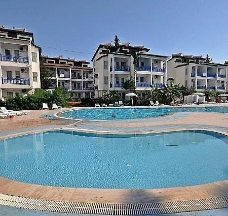 Mcs Oasis Club 4* Konaklı